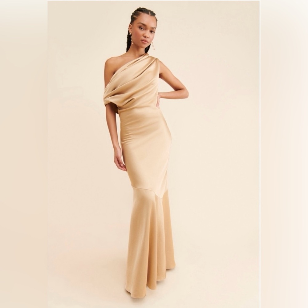 Significant Other Erika One Shoulder Maxi Dress Gown Cocktail Formal Satin
